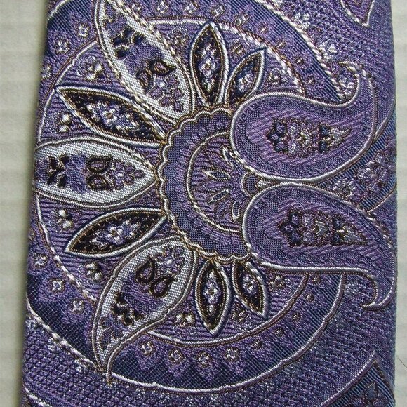 Black Saks Fifth Avenue tie necktie purple silver white silk and viscose paisley - Picture 4 of 10